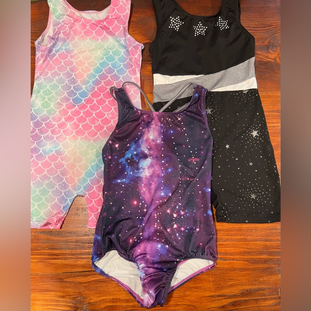 Girls’ leotard bundle size 10-12